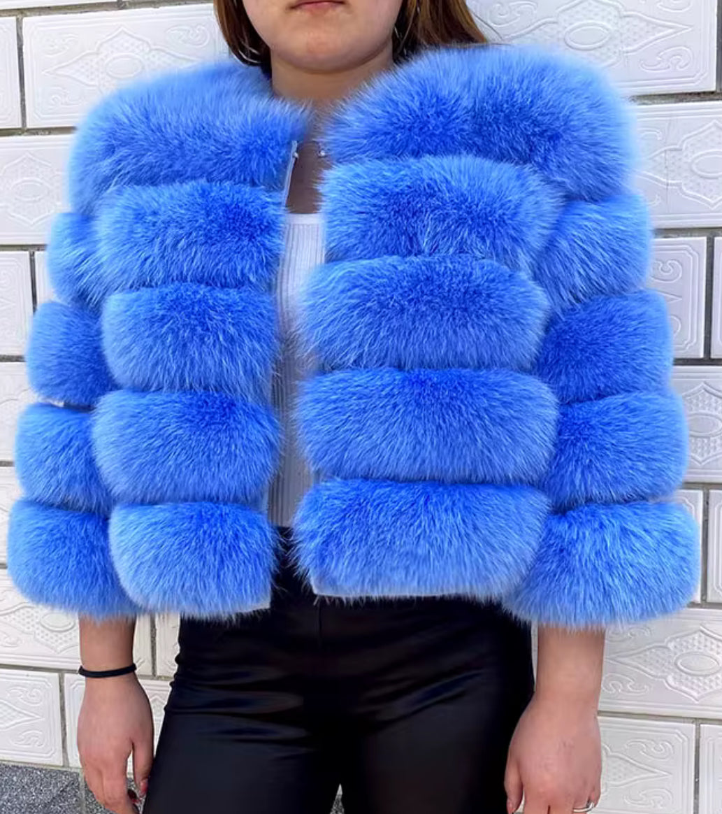 Genuine Fox Crop – Sapphire