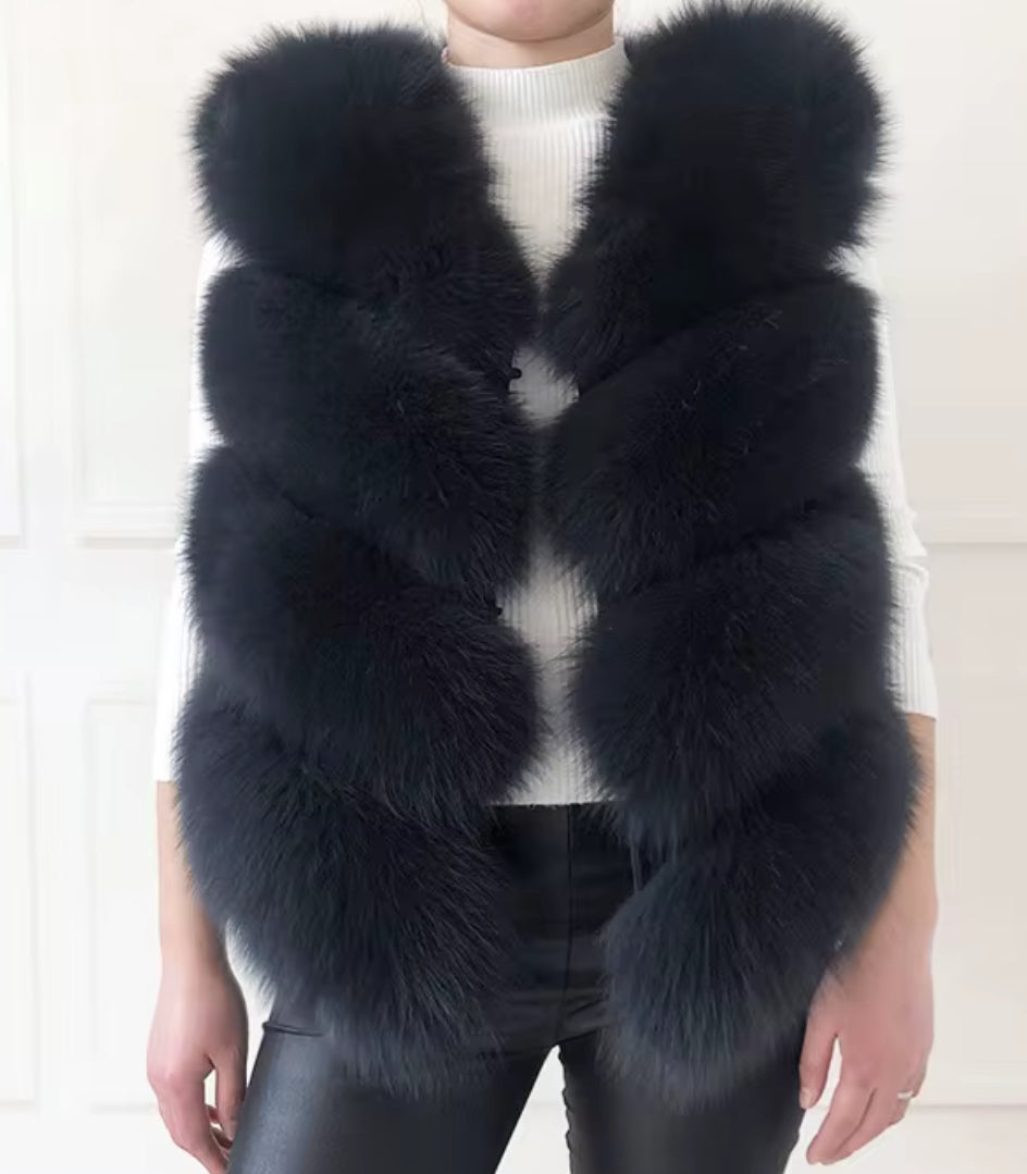Genuine Fox Vest – Onyx V-Panel